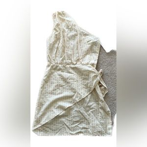 NWT Missguided one shoulder dress Size 4